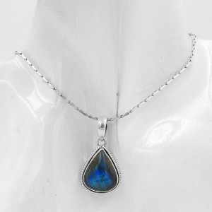 Labradorite Pendant