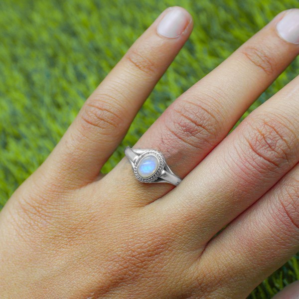 Moonstone Ring (CST-RING-RBM-03) CST-RING-RBM-03