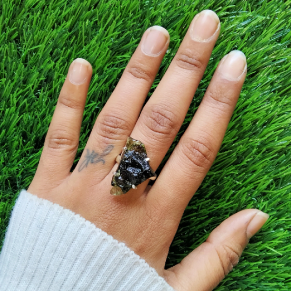 Raw Moldavite Ring 925 Sterling Silver MJ_MV_RI-02