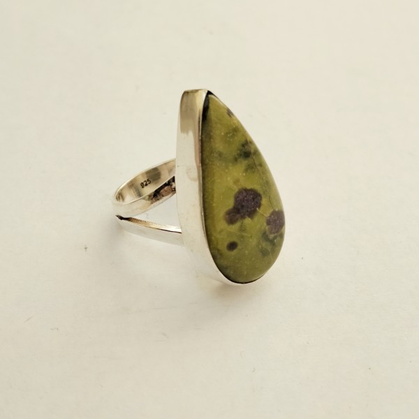 Stichtite Ring RING-872